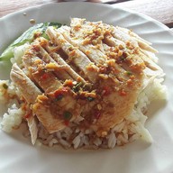เมนูของร้าน ข้าวมันไก่ลุงรักษ์