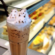 Chouquette Bakery And Cafe
