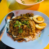 เมนูของร้าน ข้าวขาหมูไปรษณีย์