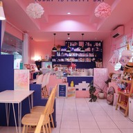 On cloud nine - A sky full of desserts