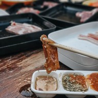 ปิ้งเนย-บุพเฟ่ต์ปิ้งย่าง หาดใหญ่