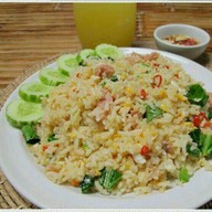 เมนูของร้าน สตรีทฟู้ดหอเจี๊ยะ ศาลายา