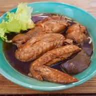 เมนูของร้าน ชาญ บะหมี่ไก่ตุ๋น , เชียงใหม่ ประตูเชียงใหม่-วัวลาย