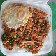 ครัวแม่หมอ สันติธรรม