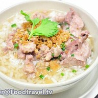 เมนูของร้าน สตรีทฟู้ดหอเจี๊ยะ ศาลายา