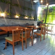 บรรยากาศ ชูก้าร์ ไบทส์ คาเฟ่ แอนด์ โฮมเมดเบเกอรี่