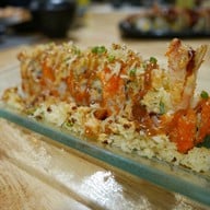 โรลกุ้งทอด