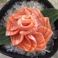 เมนูของร้าน Sushiya Nakhon Pathom ถนนจันทรคามพิทักษ์