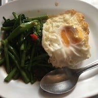 เมนูของร้าน ตามสั่งพี่ดาว