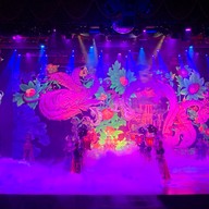 อัลคาซ่าร์โชว์