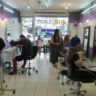 ร้านเสริมสวยออกัส ราม2