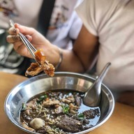 เมนูของร้าน เป๋ขาแรง