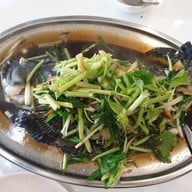 สมพิศ ซีฟู๊ด