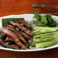 เมนูของร้าน The Three Little Pigs ท่าตลาด