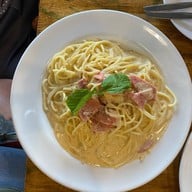 Siri Cafe' สเต็ก กาแฟ ขนม พิบูลมังสาหาร