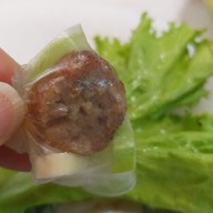 Cherry Belly อาหารเวียดนาม ปอเปี๊ยะทอด แหนมเนือง