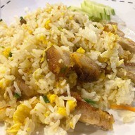 ร้านอาหารหน้าทีโอที  ดงหลวง