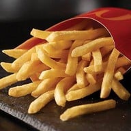 เมนูของร้าน McDonald's ซีคอน สแควร์ 1