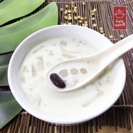 น้ำเต้าหู้แม่อารี - ถ.ประเสริฐมนูกิจ 44