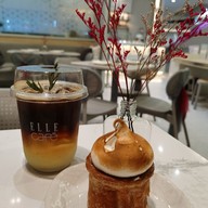 เมนูของร้าน ELLE Café  ไอคอนสยาม