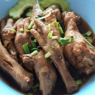 ไก่ตุ๋น ราชวัตร บางพลี