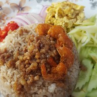 อาหารตามสั่ง ผัดไทยเริ่ดเริด