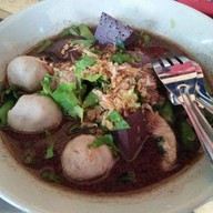 ร้านยำเเซ่บน้าสบาย