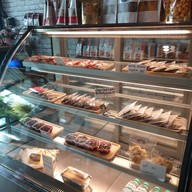 เมนูของร้าน Akha Coffee Roaster
