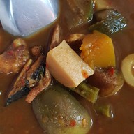 ข้าวแกงนครปักษ์ใต้ บางคล้า