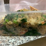 ปู๊ตี่บะหมี่เกี๊ยวกุ้ง MRT สามย่าน