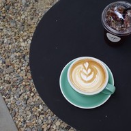 Hashtag สถาบันทอผ้าหริภุญชัย ลำพูน