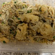 ปู๊ตี่บะหมี่เกี๊ยวกุ้ง MRT สามย่าน