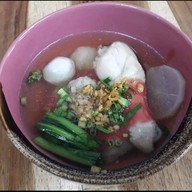 เมนูของร้าน ก๋วยเตี๋ยวปากหม้อลุงรัญ
