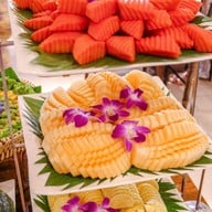 เมนูของร้าน White Orchid River Cruise