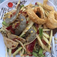 สถานีแซ่บ ร้านยำนู๋จอย