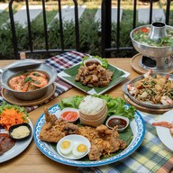 The Cream Café (the Camp Chiangkhan)