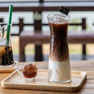 The Cream Café (the Camp Chiangkhan)