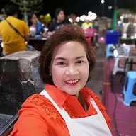 ป้ายาขนมหวาน ข้างห้องสมุด