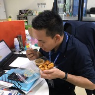 เต้าหู้ทอดเเม่เเต๋ว “น้ำจิ้มรสเด็ดอร่อยไม่ซ้ำใคร” สาขา 1 ตลาดสิริมงคล บางศรีเมือง