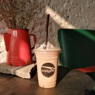 เมนูของร้าน Bridge Cafe & Art Space