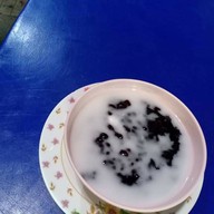 ป้ายาขนมหวาน ข้างห้องสมุด