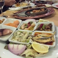 Seven Hills Restaurant