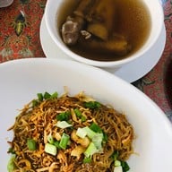 เมนูของร้าน หมี่สะปำคุณยายเจียร