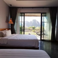 Inthira Hotel (vang Vieng)