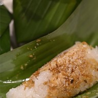 ขนมหวานหล่อโรง