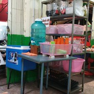 บรรยากาศ หม่าม้าสุกี้ ถนนนาคนิวาส 63