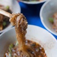 เมนูของร้าน ก๋วยเตี๋ยวเรือ FreeKick ประเวศ