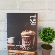 Dek Cha หน้า รร.ญรส.