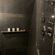 Athenee Spa plaza at the Athenee