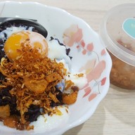 เมนูของร้าน แม่แมว เมืองนน